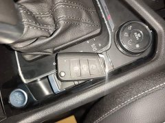 Volkswagen Tiguan L Facelift 380TSI Automatic AWD R-Line Comfort 7-Seater - ფოტო 8