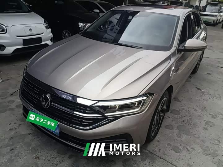 Volkswagen Sagitar 300TSI DSG Excellence Edition