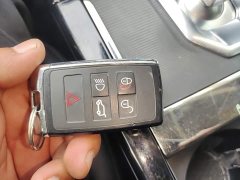 Land Rover Range Rover Evoque 2022 Evoque L 200PS R-Dynamic Standard Elite - ფოტო 8
