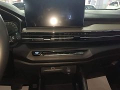 Geely Emgrand X3 PRO 1.5L CVT Luxury - ფოტო 12