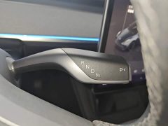 Tesla Model Y Rear-Wheel Drive - ფოტო 13