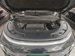 Li Auto L7 2023 Pro - ფოტო 19