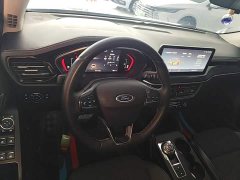 Ford Focus Hatchback EcoBoost 180 Automatic Trend - ფოტო 9