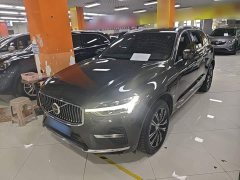 Volvo XC60 B5 AWD Smart Remote Luxury Edition - ფოტო 1