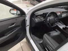 BYD Qin PLUS 2025 DM-i Smart Drive 128KM Entry-Level - ფოტო 15
