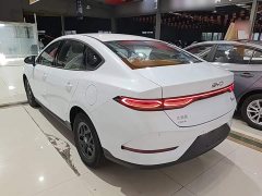 BYD Qin PLUS 2025 DM-i Smart Drive 128KM Entry-Level - ფოტო 4
