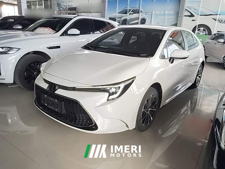 Toyota Corolla 1.8L CVT Luxury