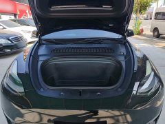 Tesla Model Y Long Range All-Wheel Drive - ფოტო 19