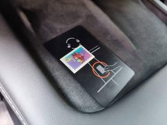 Tesla Model Y Long Range All-Wheel Drive - ფოტო 8