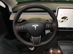 Tesla Model Y Standard Range RWD - ფოტო 10