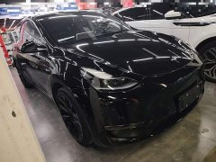 Tesla Model Y Standard Range RWD - ფოტო 3