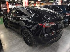 Tesla Model Y Standard Range RWD - ფოტო 4