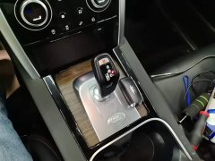 Land Rover Discovery Sport 249PS R-Dynamic S Performance 5-Seater - ფოტო 13