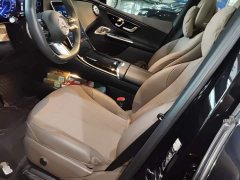 Mercedes-Benz EQE SUV 500 4MATIC Luxury - ფოტო 14