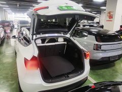 Tesla Model Y 2022 Facelift Rear-Wheel Drive - ფოტო 18