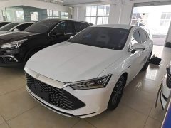 BYD Qin PLUS Glory Edition DM-i 55KM Leading - ფოტო 1