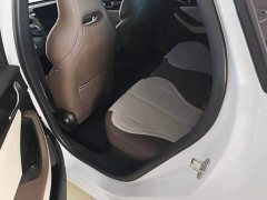 BYD Qin PLUS Glory Edition DM-i 55KM Leading - ფოტო 16