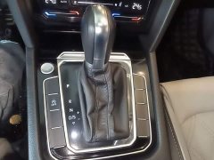 Volkswagen Magotan 2 Million Units Commemorative Edition 330TSI DSG Leading Version - ფოტო 13
