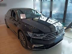 Volkswagen Magotan 2 Million Units Commemorative Edition 330TSI DSG Leading Version - ფოტო 3