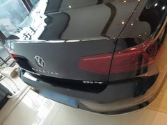 Volkswagen Magotan 2 Million Units Commemorative Edition 330TSI DSG Leading Version - ფოტო 5