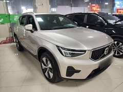 Volvo XC40 2023 B3 Smart Luxury Edition - ფოტო 3