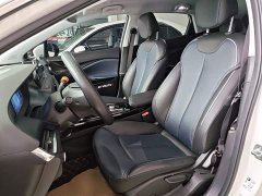 Buick Weilan 6 430km Yue Enjoy Edition - ფოტო 14