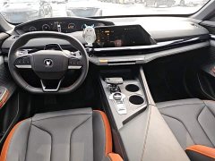 Changan UNI-V 1.5T High-Performance Edition - ფოტო 9