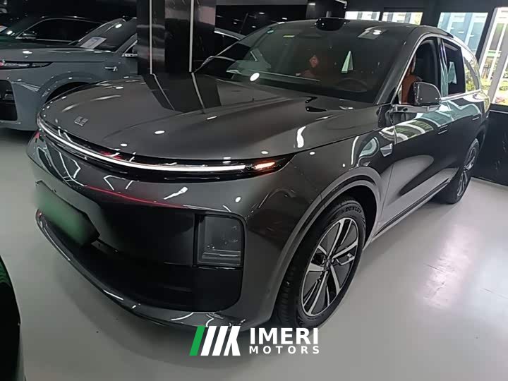 Li Auto L6 Max - ავტომობილი ჩინეთიდან