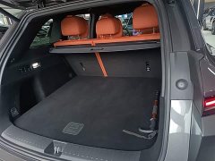 Li Auto L6 Max - ფოტო 18