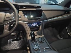 Cadillac XT5 2.0T AWD Luxury (Hummingbird Edition) - ფოტო 12