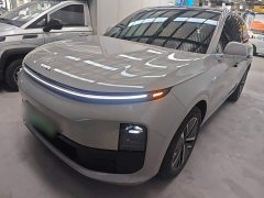 Li Auto L6 2024 Pro - ფოტო 1