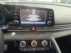 Hyundai Elantra 2023 1.5L CVT GLX Elite - ფოტო 12
