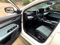 Geely Emgrand L 1.4T CVT Premium - ფოტო 15