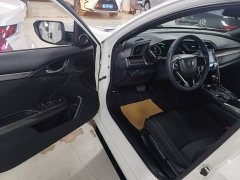 Honda Civic 2021 Hatchback 220 Turbo CVT Sharp Control - ფოტო 15