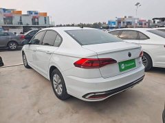 Volkswagen Bora 200TSI DSG Comfort Edition - ფოტო 4