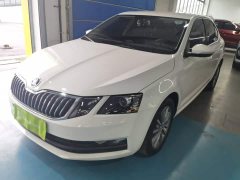 Skoda Octavia 1.5L Automatic Comfort Edition - ფოტო 1