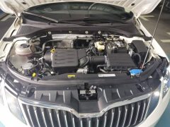 Skoda Octavia 1.5L Automatic Comfort Edition - ფოტო 19