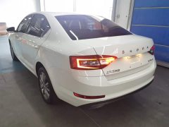 Skoda Octavia 1.5L Automatic Comfort Edition - ფოტო 4