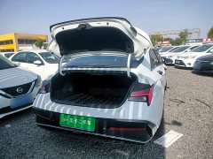Hyundai Elantra 2023 1.5L CVT Luxury - ფოტო 18