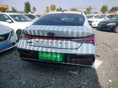 Hyundai Elantra 2023 1.5L CVT Luxury - ფოტო 5