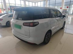 Wuling Starlight 730 New Energy PHEV 125km Luxury - ფოტო 6