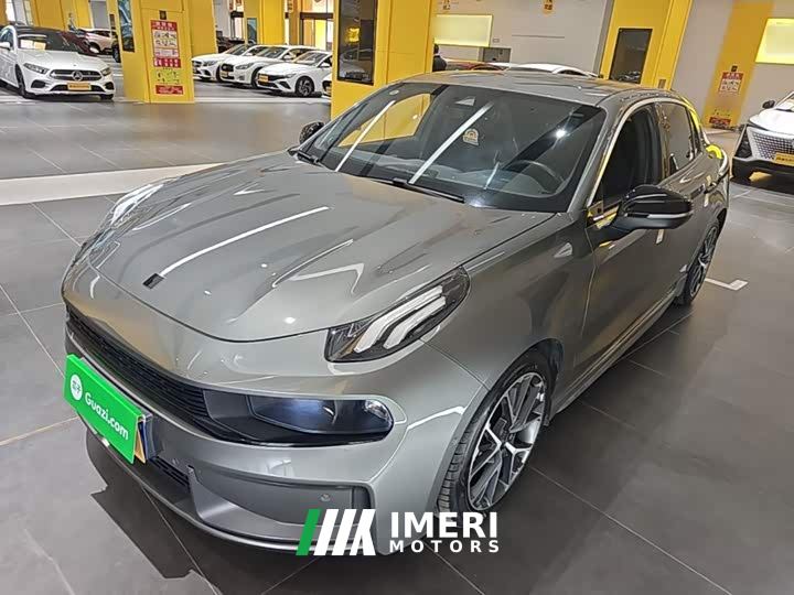Lynk & Co 03 1.5T DCT Pro