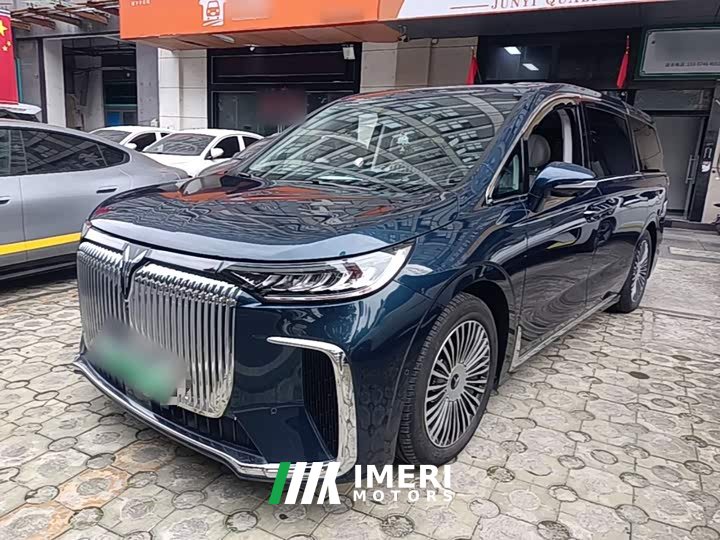 Voyah Lantu Dreamchaser PHEV AWD Flagship Kunpeng Edition