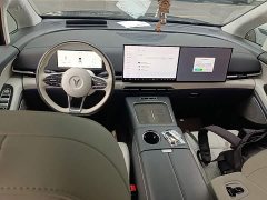Voyah Lantu Dreamchaser PHEV AWD Flagship Kunpeng Edition - ფოტო 9