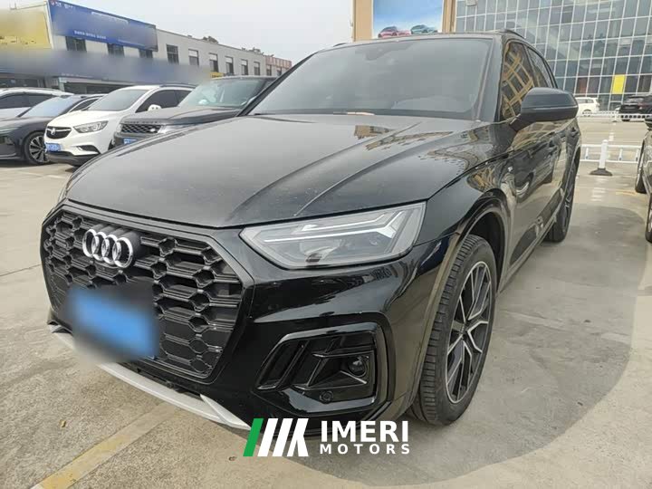 Audi Q5L 45 TFSI Luxury Dynamic - ავტომობილი ჩინეთიდან