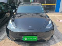 Tesla Model Y Rear-Wheel Drive - ფოტო 2