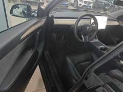 Tesla Model Y Rear-Wheel Drive - ფოტო 15