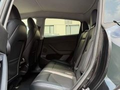 Tesla Model Y Rear-Wheel Drive - ფოტო 16