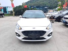 Ford Focus 2021 Sedan EcoBoost 180 Automatic ST Line - ფოტო 2