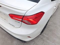 Ford Focus 2021 Sedan EcoBoost 180 Automatic ST Line - ფოტო 7